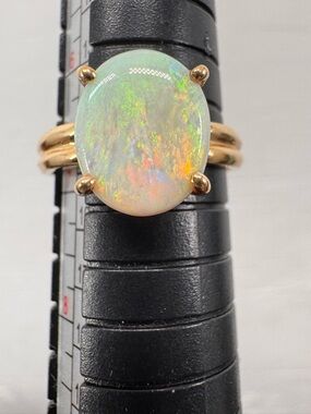 18K Gold Natural White Opal Ring Large Oval Cabochon Fire Sz 6.75